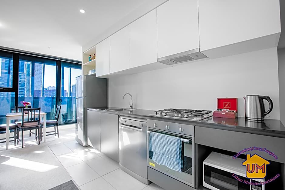 Aussie Escape Apartments-Skyline Collins Tower