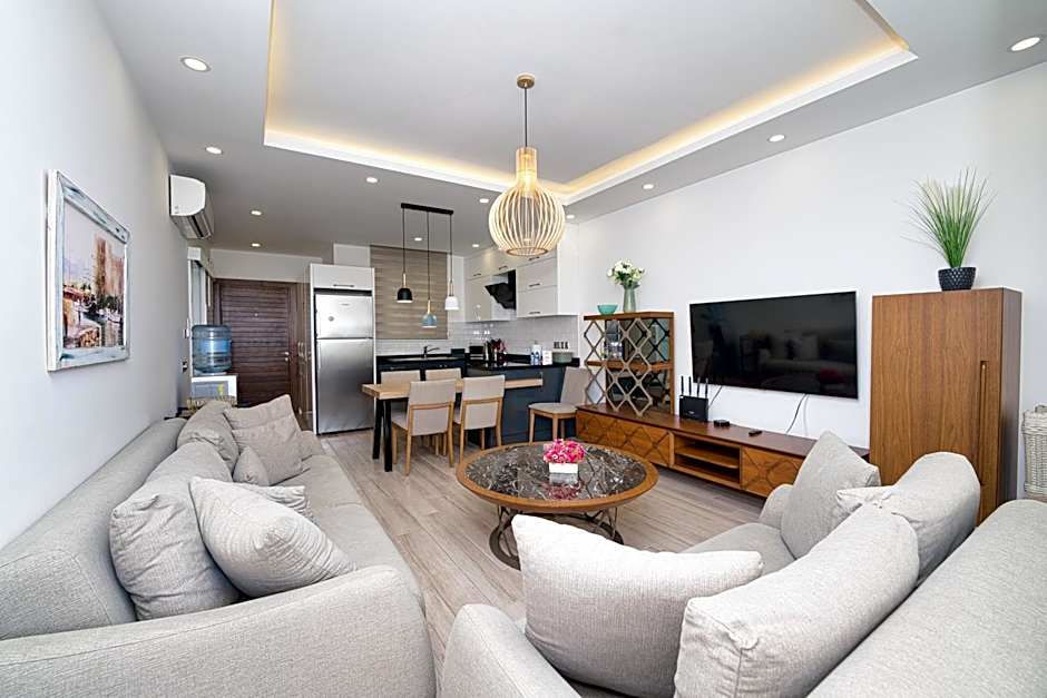 Photo 1 of 12 of Suite, Garden View