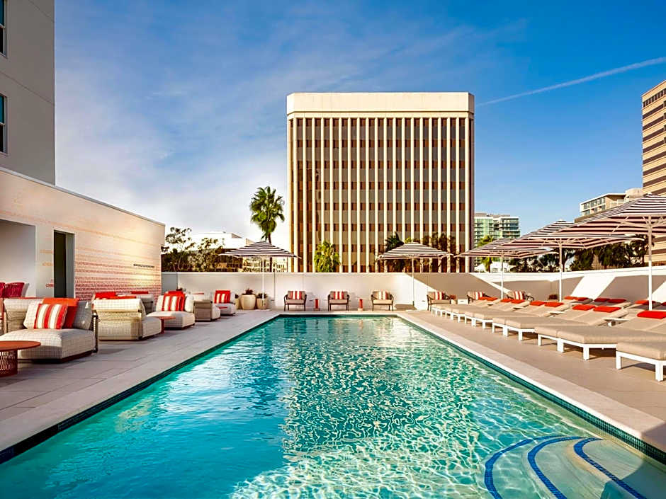 Fairmont Breakers Long Beach