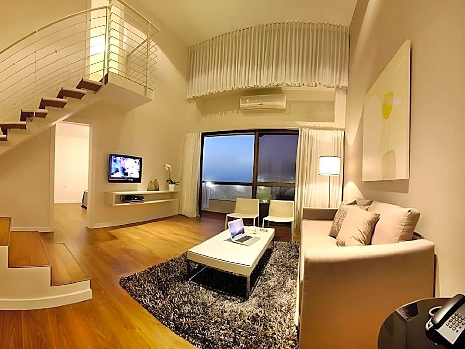 Marine Heights Suites Hotel