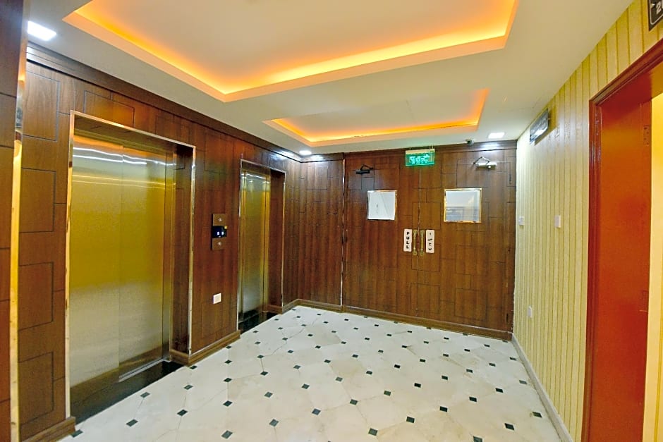 Al Bahjah Hotel