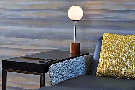 One-Bedroom King Suite with Sofa Bed - Hearing Accessible