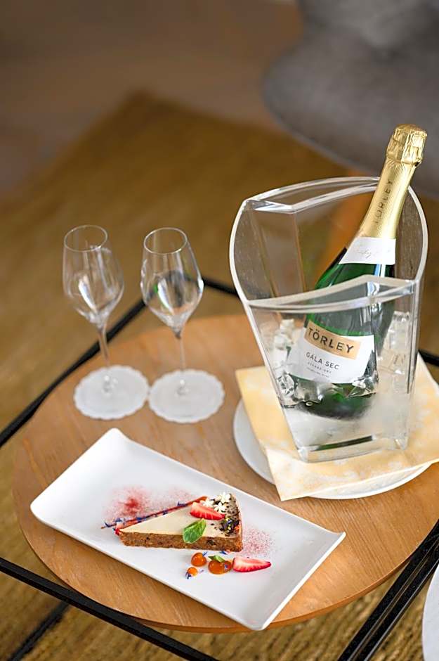 Maison Bistro & Hotel