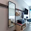 avid hotels - Toronto - Vaughan Southwest By IHG
