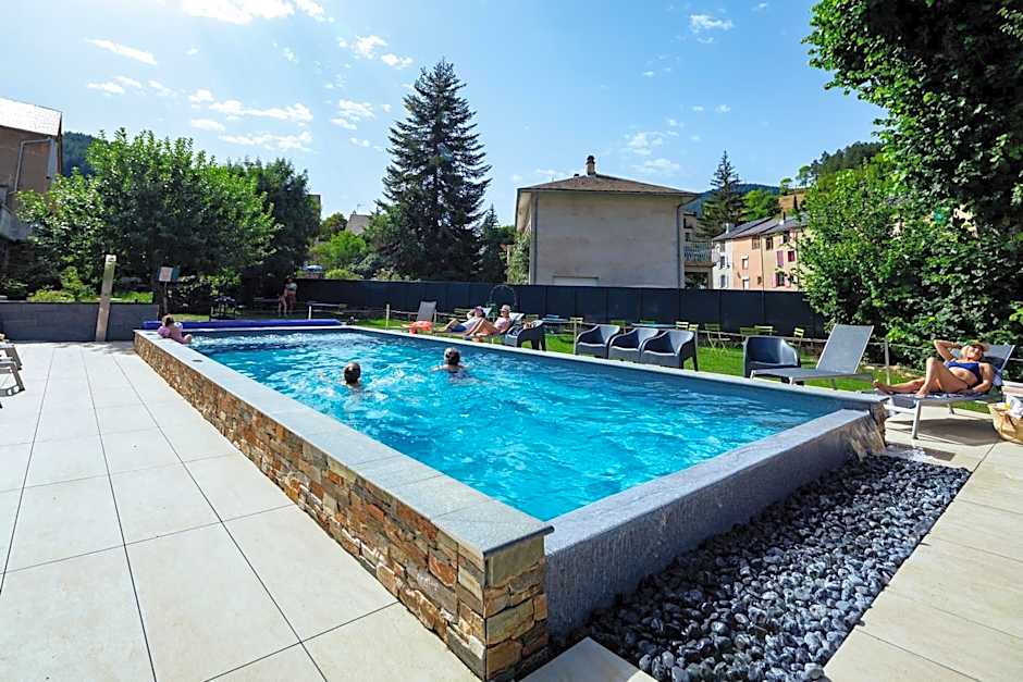 Logis Hotel Restaurant Family & Spa