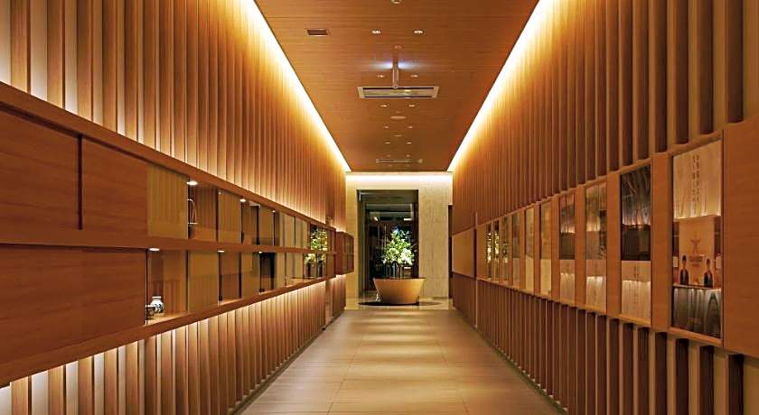 Candeo Hotels Matsuyama Okaido