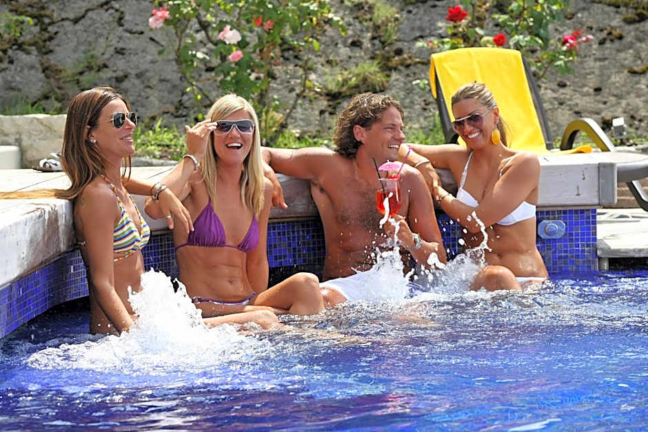 Hotel Sailing Center