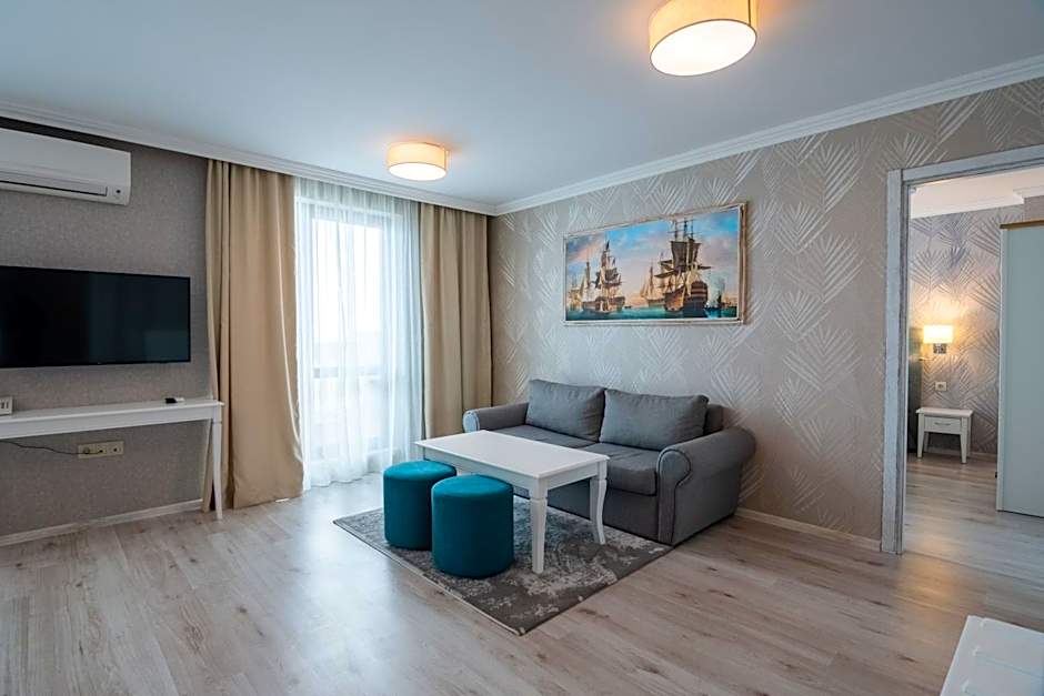 Maria Palace Complex