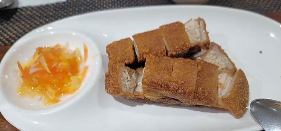 Sempre Premier Inn Mactan Airport Hotel