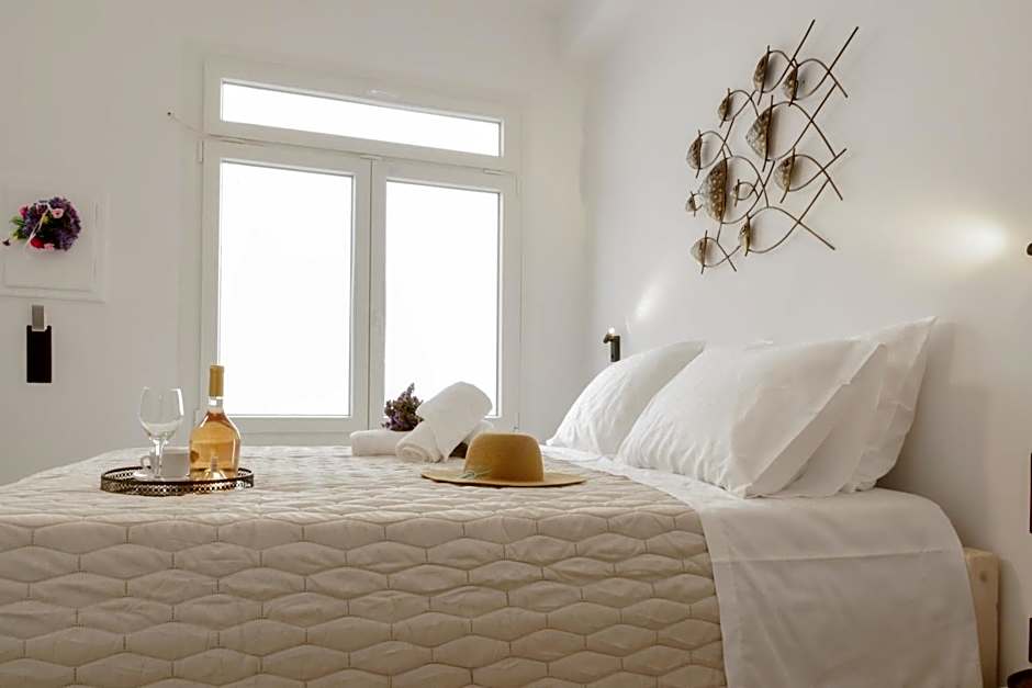 Seabed Suites Mykonos