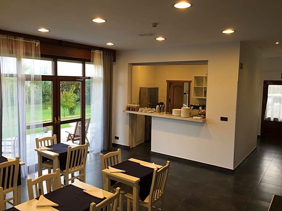 Hosteria La Moraleja