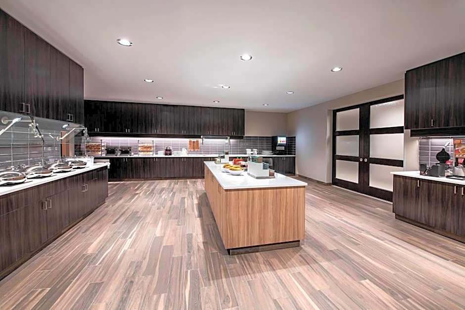 Fairfield Inn & Suites by Marriott Winnipeg