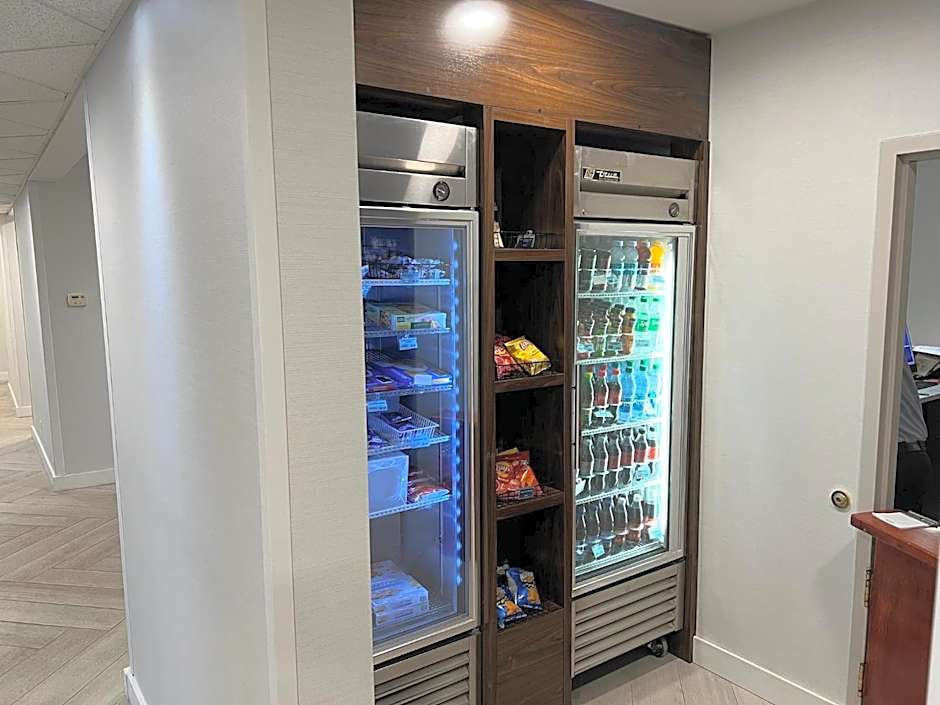 Staybridge Suites - Calgary Airport By IHG