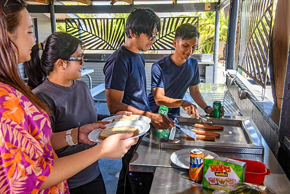 Desert Palms Alice Springs