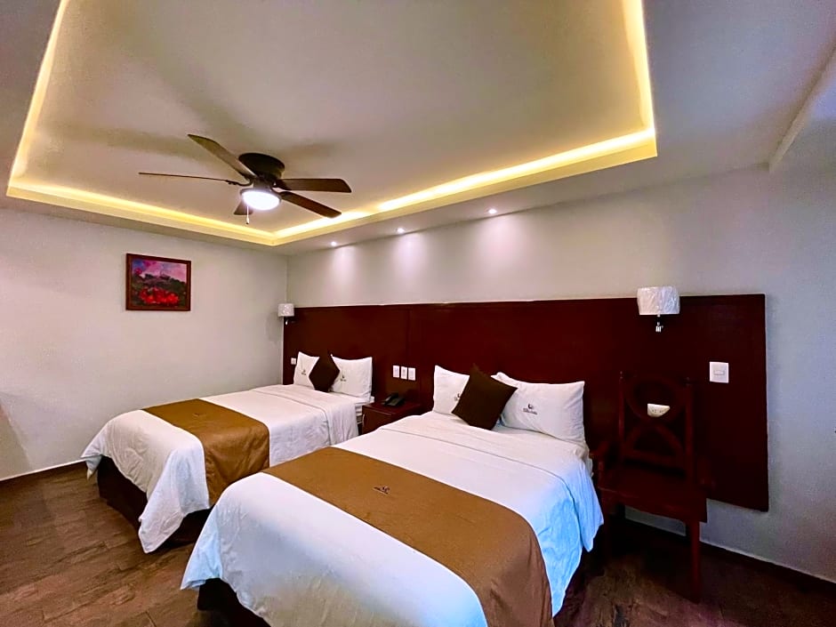 Hotel Puebla Plaza