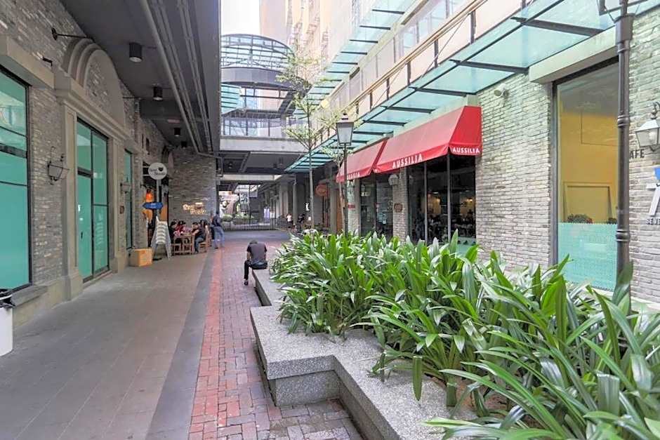 Five Studio - Empire Damansara