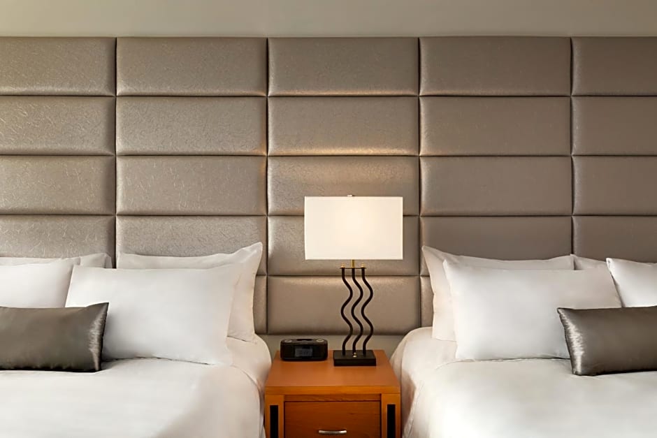 Poco Inn and Suites Hotel and Conference Center