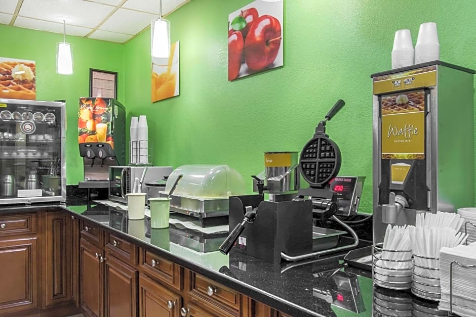 Quality Inn Hixson-Chattanooga