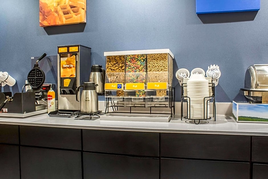 Econo Lodge Ankeny – Des Moines