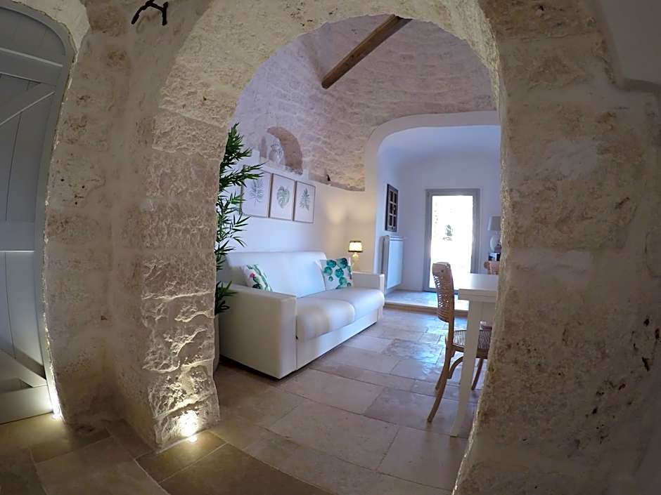 TRULLI GIACI&MAURI
