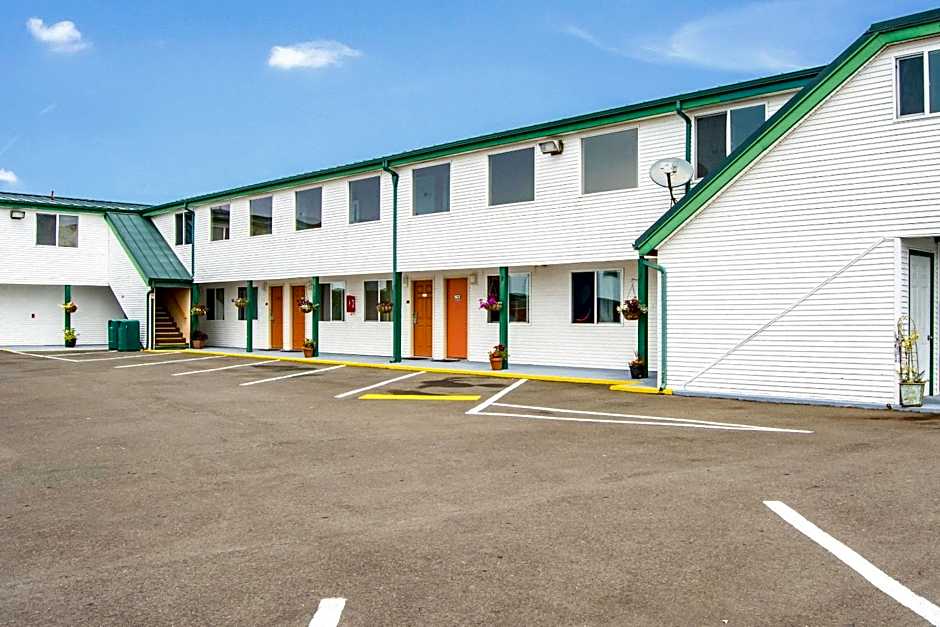 Econo Lodge Newport