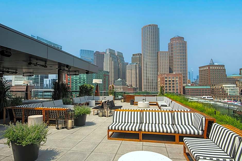 The Envoy Hotel, Autograph Collection by Marriott