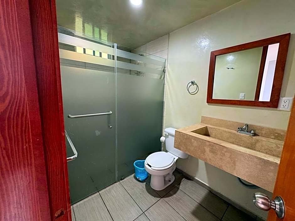 OYO Hotel Familiar Tollan Cholula