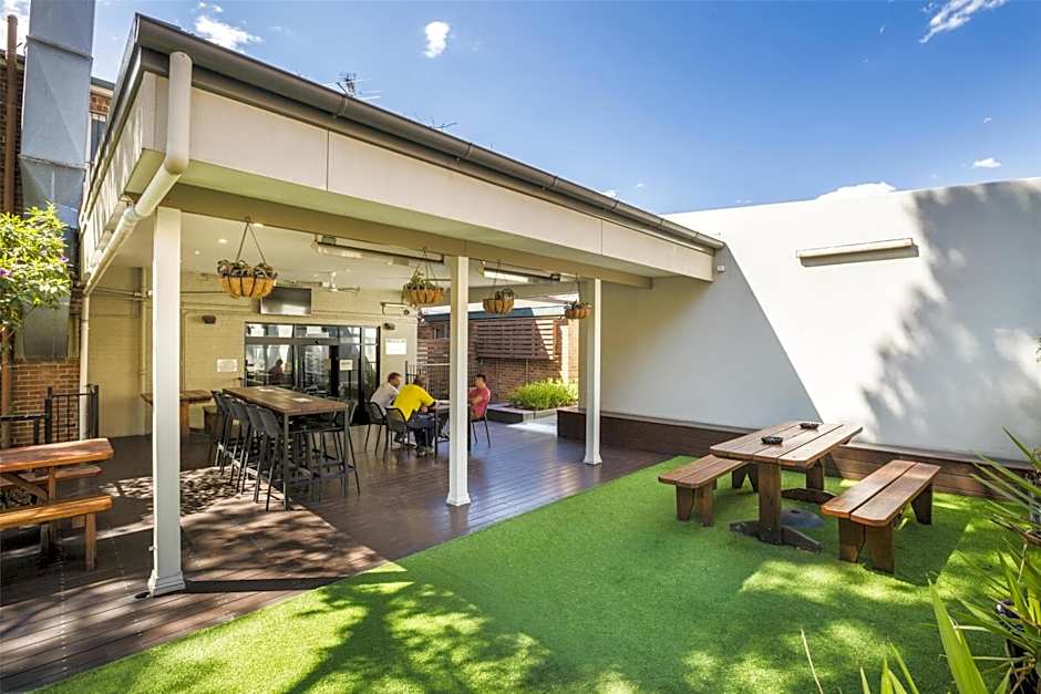 Nightcap at Regents Park Hotel