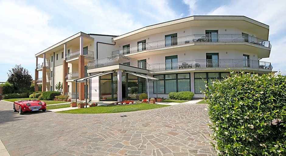 Nettuno Residence Hotel