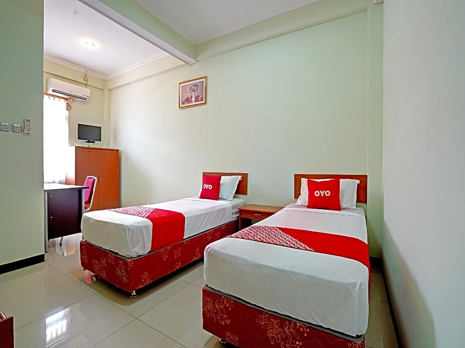 OYO 90836 Bartu Guesthouse