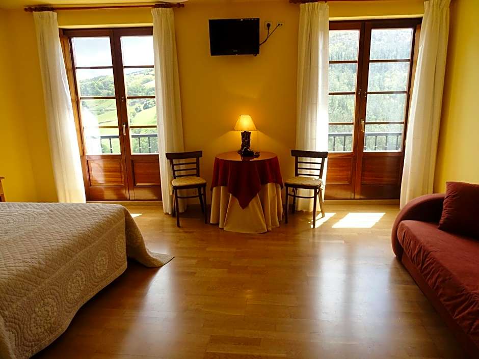 Hotel Restaurante Casa Petronila