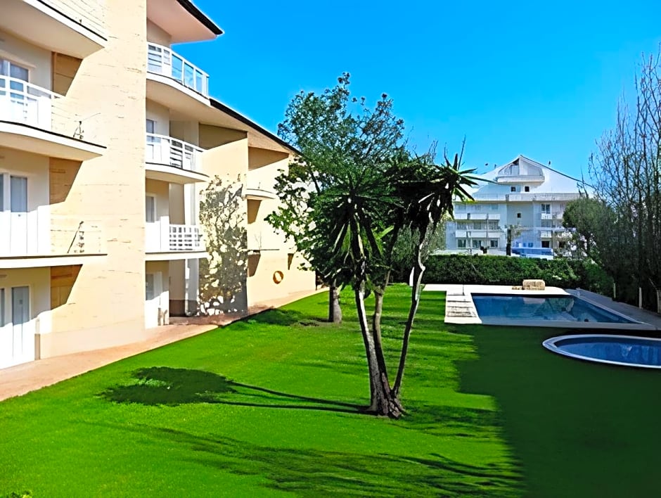 Apartamentos Sunway Apollo