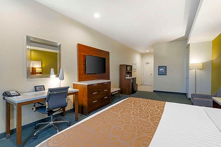 Best Western Plus Gardena Inn & Suites