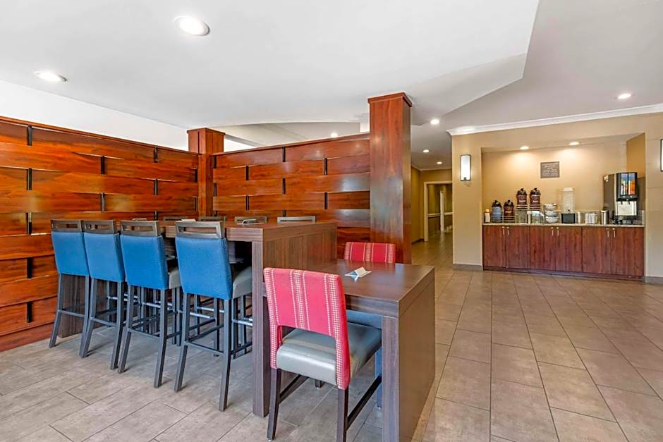 Comfort Suites Elizabethtown