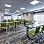 Holiday Inn Express & Suites Moore By IHG