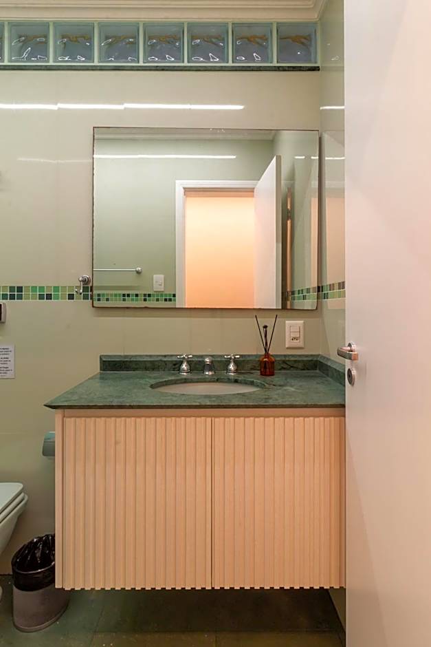 Fabuloso em Copacabana - Vista da praia - FMS502 Z4