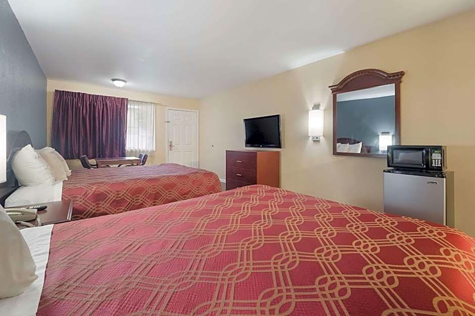 Econo Lodge Thomaston