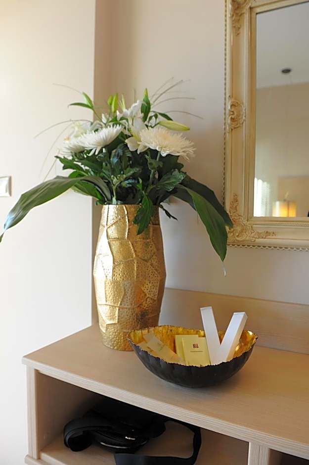 Royalty Suites Seaside