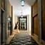 Escape Luxury Suite - CA Domus Collection