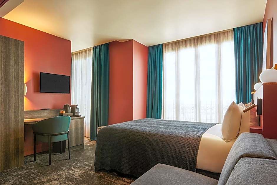 Mercure Paris Tour Eiffel Pont Mirabeau