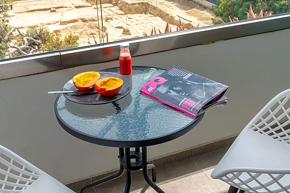 Maison 66 Riviera Hotels