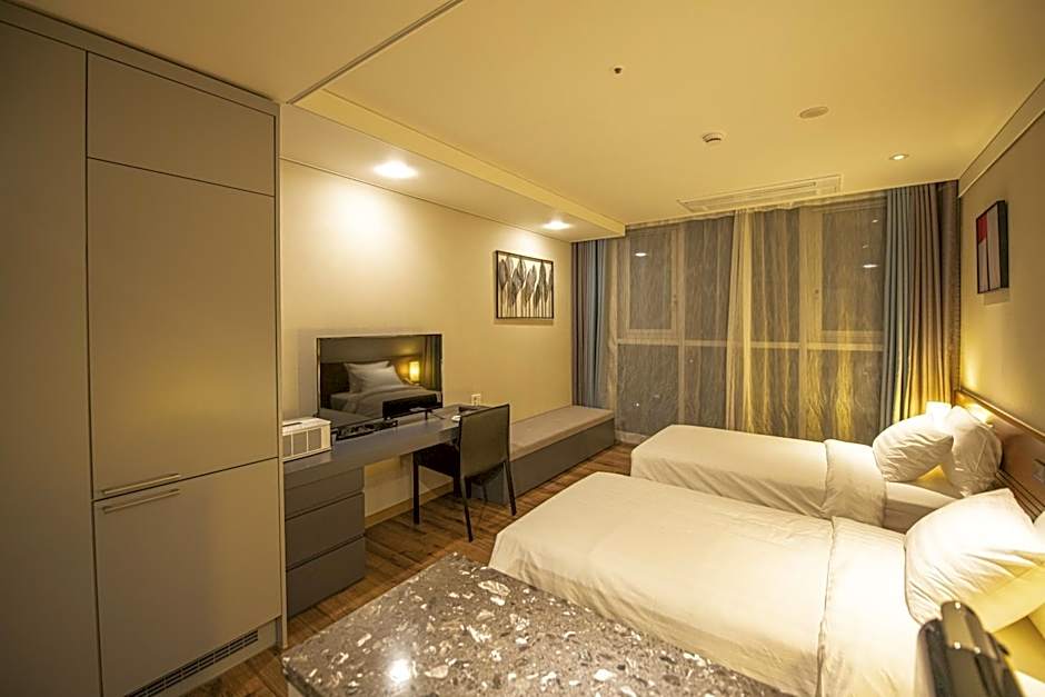 J One Hotel Cheongju