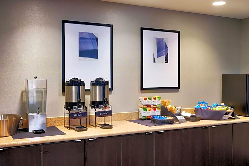 Courtyard by Marriott Lincoln Downtown/Haymarket