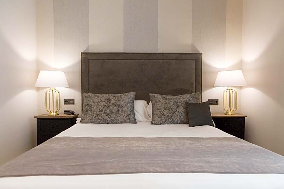 Hotel Palacete de Alamos