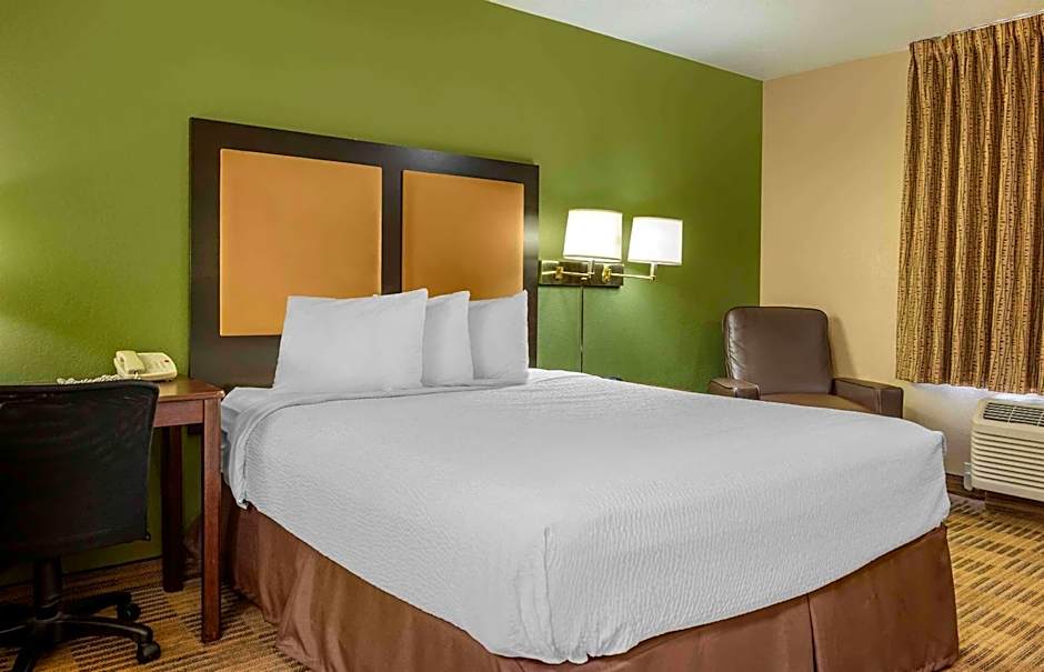 Extended Stay America Select Suites - Washington, D.C. - Germantown - Milestone