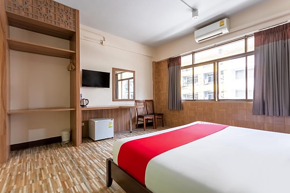 OYO 1118 K L Boutique Hotel