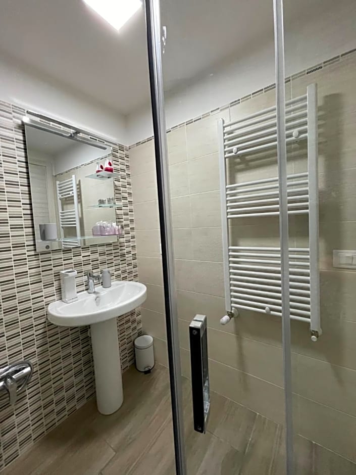 Mini B&B - Enrico Fermi