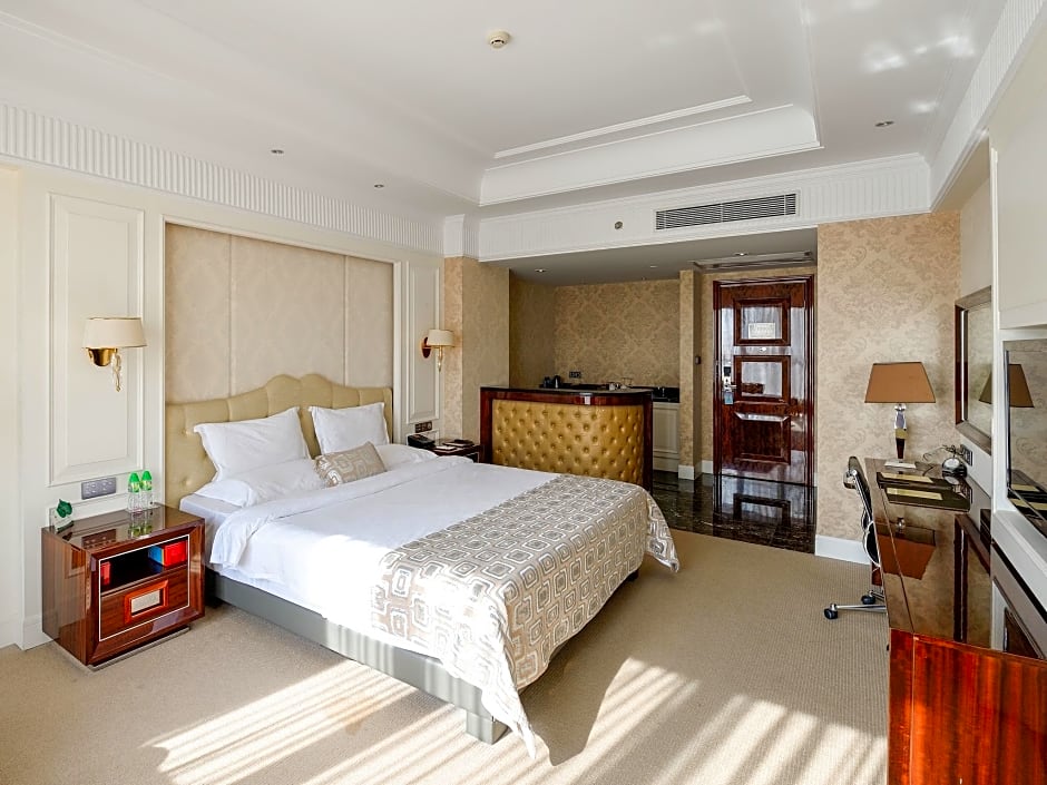 East Coast Hotel