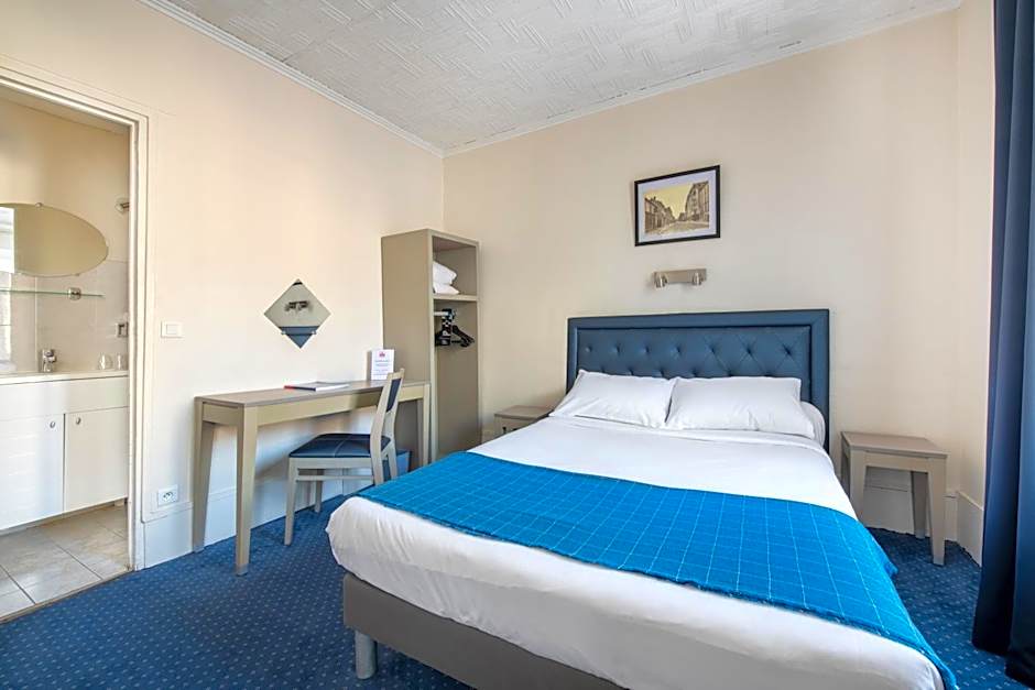 Royal Hotel Versailles