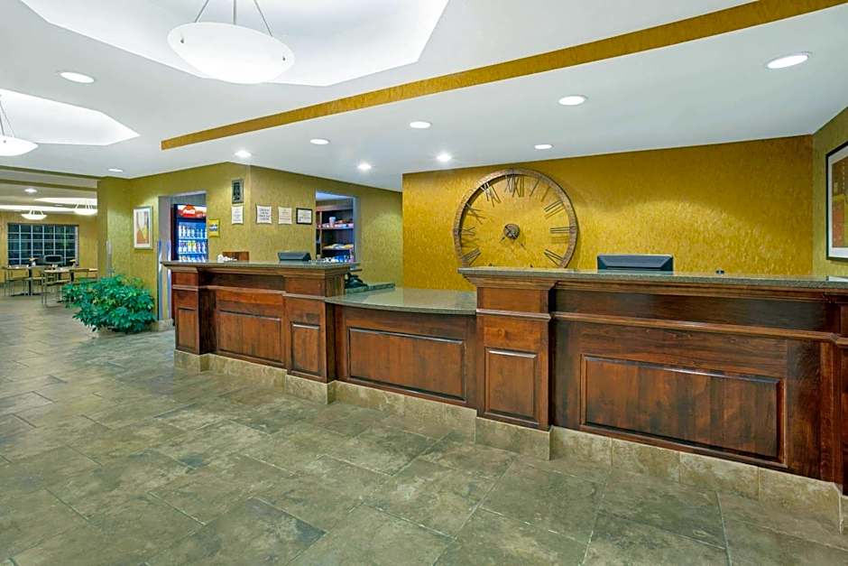 La Quinta Inn & Suites by Wyndham Dickinson